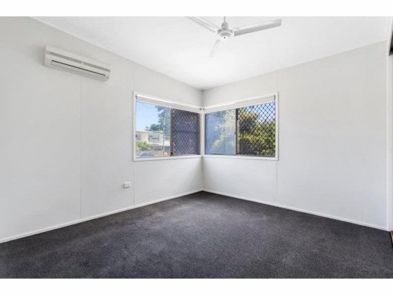 12 Churchill Street, Park Avenue QLD 4701